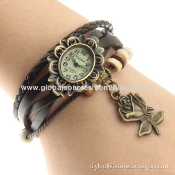 Retro Quartz Watch Wrist Watch with PU Leather Strap and Rose Style Pendant (Brown)